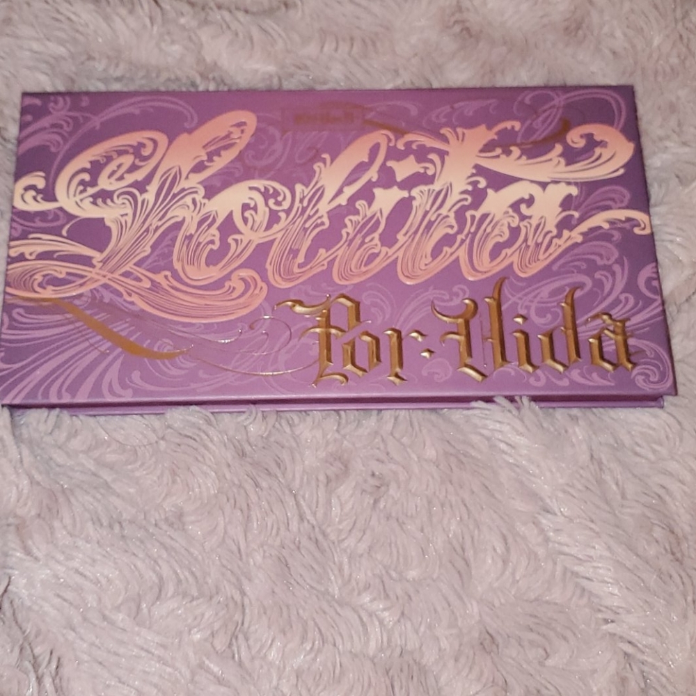 Kat Von D Lolita por vida eyeshadow palette